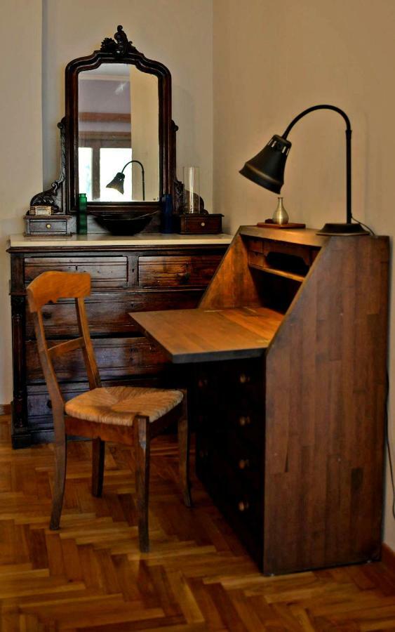 Lake View Apartment Ioannina Eksteriør billede